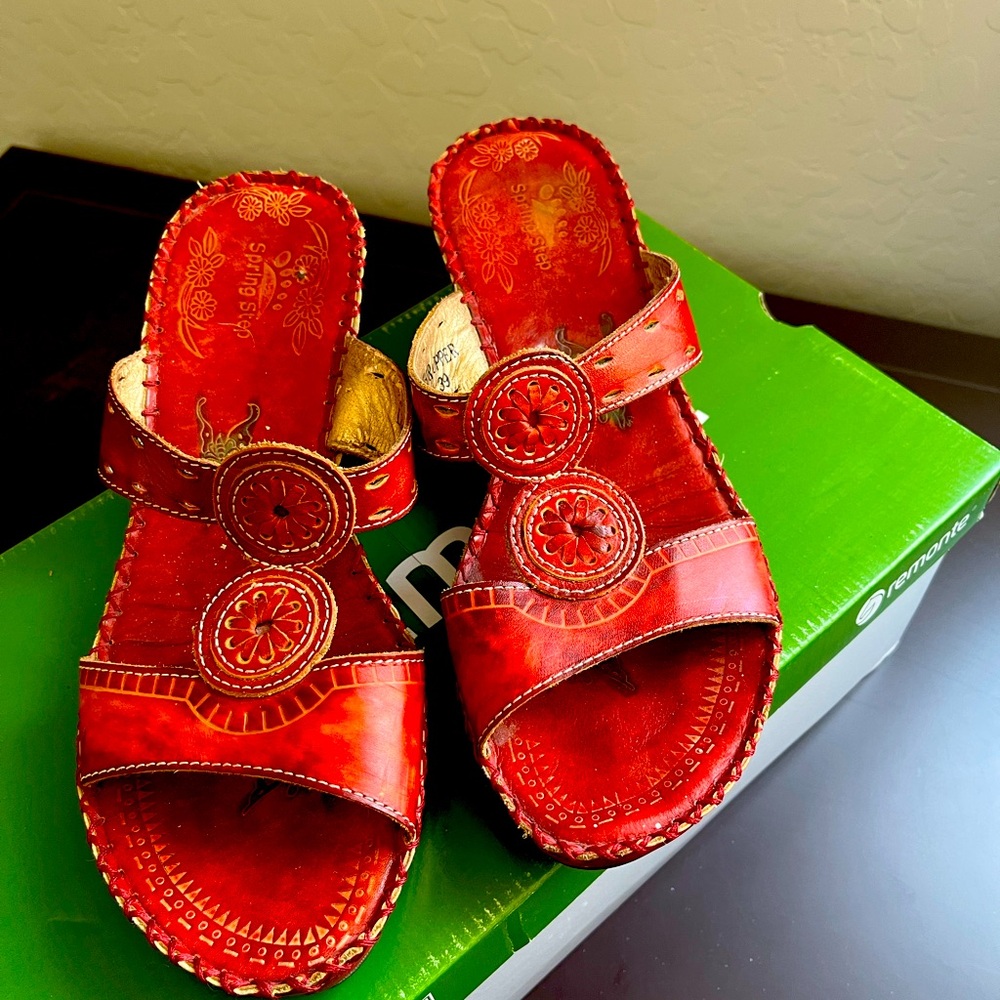 Spring Step Red Sandals Size 8